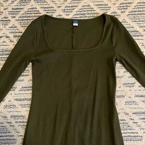 Green Old Navy dress!